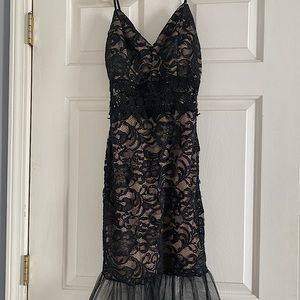 Lace Cocktail Dress 👗